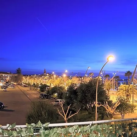 La Posidonia Oceanica לינה וארוחת בוקר אלגהרו